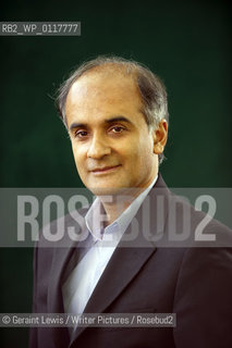 Pico Iyer, writer of the book The Open Roadabout The Dalai Lama in exile at The Edinburgh International Book Festival 2009..copyright©Geraint Lewis/Writer Pictures/Rosebud2