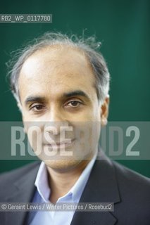 Pico Iyer, writer of the book The Open Roadabout The Dalai Lama in exile at The Edinburgh International Book Festival 2009..copyright©Geraint Lewis/Writer Pictures/Rosebud2