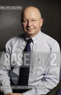 Doug Jackson, Scottish author of fictional Roman thrillers...Copyright©Alex Hewitt/Writer Pictures/Rosebud2