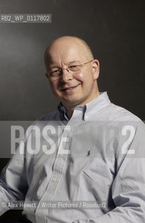 Doug Jackson, Scottish author of fictional Roman thrillers...Copyright©Alex Hewitt/Writer Pictures/Rosebud2