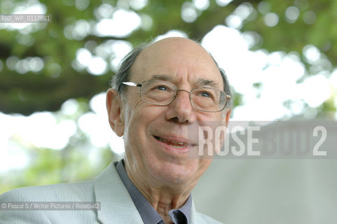 15 August 2005-Edinburgh,UK- British writer Dan Jacobson at the Edinburgh International Book Festival..Copyright©Pascal S/Writer Pictures/Rosebud2