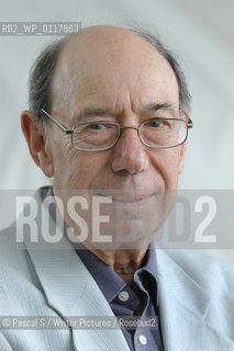 15 August 2005-Edinburgh,UK- British writer Dan Jacobson at the Edinburgh International Book Festival..Copyright©Pascal S/Writer Pictures/Rosebud2