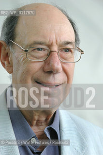 15 August 2005-Edinburgh,UK- British writer Dan Jacobson at the Edinburgh International Book Festival..Copyright©Pascal S/Writer Pictures/Rosebud2
