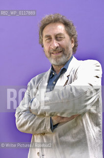 Howard Jacobson  author and writer CREDIT Geraint©Writer Pictures/Rosebud2