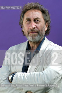 British writer Howard Jacobson at the Edinburgh International Book Festival 2004..Copyright©Pascal Saez.Pascal Saez/Writer Pictures/Rosebud2