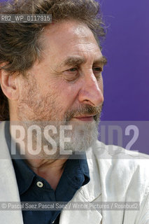 British writer Howard Jacobson at the Edinburgh International Book Festival 2004..Copyright©Pascal Saez.Pascal Saez/Writer Pictures/Rosebud2