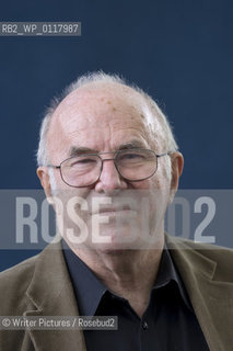 Clive James, Writer and Television  .CREDIT Geraint Lewis
©Writer Pictures/Rosebud2
