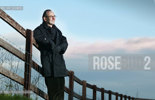 Oliver James Psychologist and television and radio presenter  CREDIT Geraint Lewis ©Writer Pictures/Rosebud2