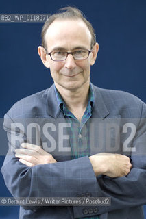 Oliver James..Copyright©Geraint Lewis/Writer Pictures/Rosebud2