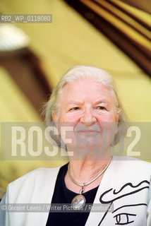 P D James author of crime novels at the Edinburgh Book Festival  2001.....Copyright©Geraint Lewis/Writer Pictures/Rosebud2
