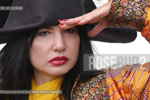 American writer Tama Janowitz (author of Slaves of New York) at the Edinburgh International Book Festival 2003..Copyright©Pascal Saez.Pascal Saez/Writer Pictures/Rosebud2