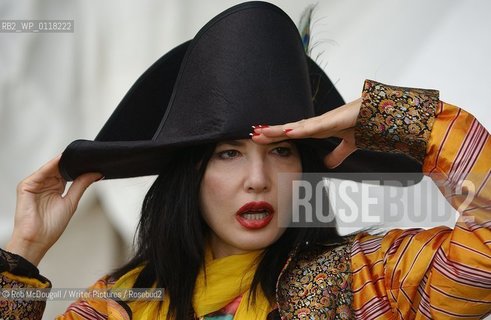 Cult New York Author Tama Janowitz appearing at the Edinburgh International Book Festival 2003...Copyright©Rob McDougall/Writer Pictures/Rosebud2