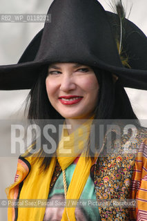 American writer Tama Janowitz (author of Slaves of New York) at the Edinburgh International Book Festival 2003..Copyright©Pascal Saez.Pascal Saez/Writer Pictures/Rosebud2