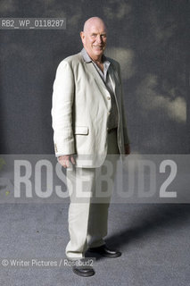 Quintin Jardine, Crime Novel Writer with the DC Bob Skinner novels .CREDIT Geraint Lewis
©Writer Pictures/Rosebud2