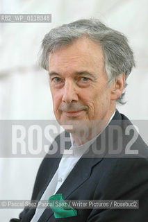 British landscape artist and writer Charles Jencks at the Edinburgh International Book Festival 2005...Copyright©Pascal Saez.Pascal Saez/Writer Pictures/Rosebud2