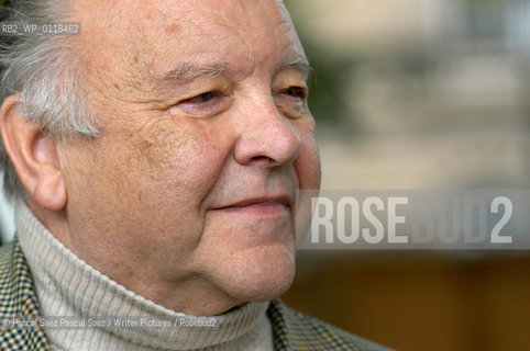 Icelandic writer Matthias Johannessen.at the Edinburgh International Book Festival 2004..Copyright©Pascal Saez.Pascal Saez/Writer Pictures/Rosebud2