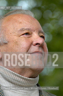 Icelandic writer Matthias Johannessen.at the Edinburgh International Book Festival 2004..Copyright©Pascal Saez.Pascal Saez/Writer Pictures/Rosebud2