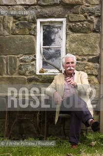 Poet Brian Johnstone in his home near Upper Largo, Fife..copyright©/Writer Pictures/Rosebud2