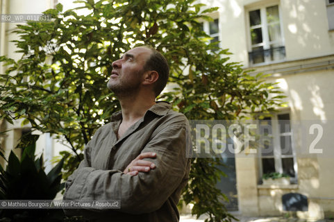 Serge Joncour..copyright©Mathieu Bourgois/Writer Pictures/Rosebud2