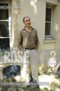 Serge Joncour..copyright©Mathieu Bourgois/Writer Pictures/Rosebud2