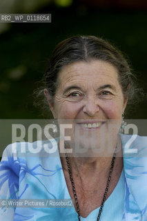 
©Writer Pictures/Rosebud2