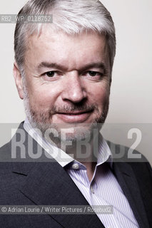 Nick Jones..copyright©Adrian Lourie/Writer Pictures/Rosebud2