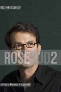 Jonathan Kaplan,war surgeon. CREDIT Geraint Lewis
©Writer Pictures/Rosebud2