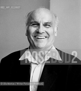 Polish Author and journalist Ryszard Kapuscinski.(March 4, 1932 - January 23, 2007)..Copyright©Ulla Montan/Writer Pictures/Rosebud2