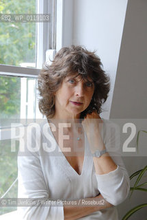 Julie Kavanagh..Copyright©Tim Jenkins/Writer Pictures/Rosebud2