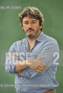 Fergal Keane, Irish writer and broadcaster, at the Edinburgh International Book Festival, 14/08/2010..©..Colin Hattersley/Writer Pictures/Rosebud2