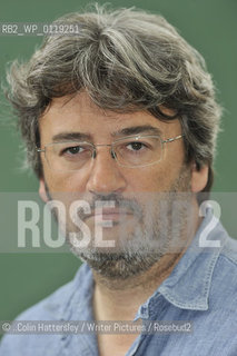 Fergal Keane, Irish writer and broadcaster, at the Edinburgh International Book Festival, 14/08/2010..©..Colin Hattersley/Writer Pictures/Rosebud2