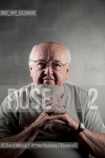 Tom Keneally at Writers Week in Adelaide...Copyright©David Mariuz/Writer Pictures/Rosebud2