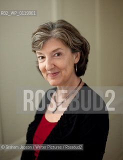 Barbara Kingsolver, American novelist, essayist, poet and winner of the 2010 Orange Prize, photographed at her publishers in London,16/07/2010...copyright©Graham Jepson/Writer Pictures/Rosebud2
