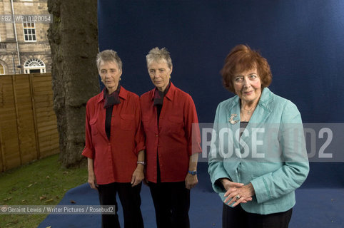Alanna Knight, Doyenne Scottish Crime Writer with Helen and Morna Mulgray, The Mulgray Twins, Scottish Thriller Writers....copyright©Geraint Lewis/Writer Pictures/Rosebud2