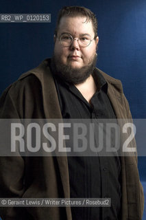 Shane Koyczan..Copyright©Geraint Lewis/Writer Pictures/Rosebud2