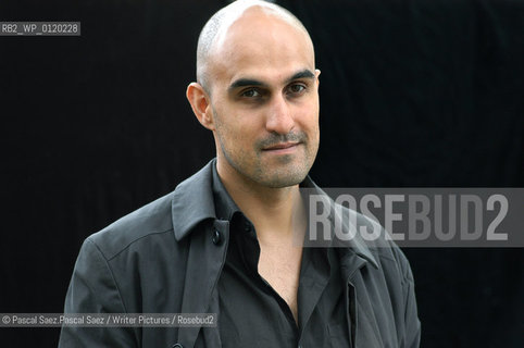 British writer Hari Kunzru, author of The Impressionist and Transmission, at the Edinburgh International book Festival 2004...Copyright©Pascal Saez.Pascal Saez/Writer Pictures/Rosebud2