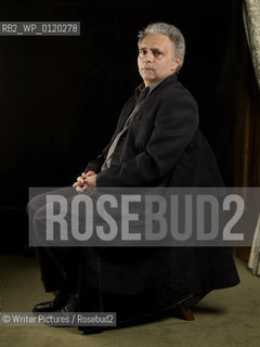 Hanif Kureishi,writer,screenwriter,playwrite and filmaker.  CREDIT Geraint Lewis
©Writer Pictures/Rosebud2