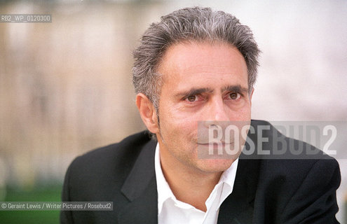 Hanif Kureshi , Edinburgh Book Festival 2001.....Copyright©Geraint Lewis/Writer Pictures/Rosebud2