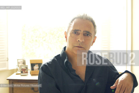 Hanif Kureishi ..Copyright©Ben Gold/Writer Pictures/Rosebud2