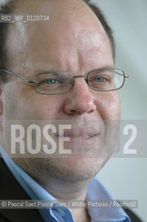 British presenter, journalist and writer Mark Lawson, author of Enough is enough or the emergency government at the Edinburgh International Book Festival 2005..Copyright©Pascal Saez.Pascal Saez/Writer Pictures/Rosebud2