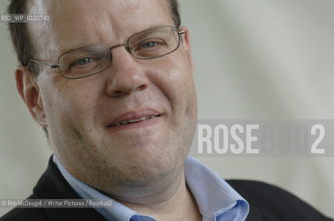 Mark Lawson, The Edinburgh International Book Festival 2005..Copyright©Rob McDougall/Writer Pictures/Rosebud2