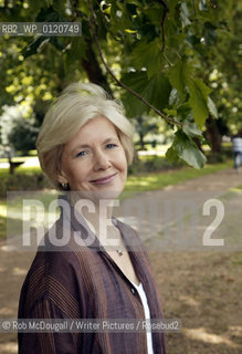 Mark Lawson, The Edinburgh International Book Festival 2005..Copyright©Rob McDougall/Writer Pictures/Rosebud2