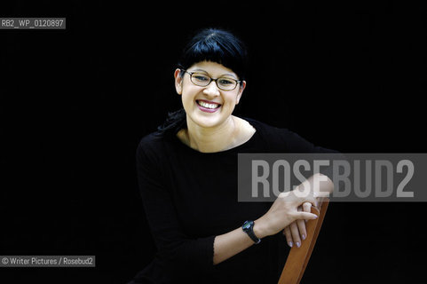 Nancy Lee Canadian Noveli©Writer Pictures/Rosebud2