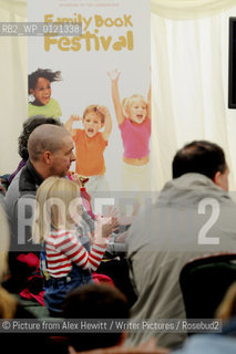 Julia Donaldson in Performance to a captive audience.Lennoxlove Book Festival at Lennoxlove House, Haddington, Scotland, November 21 2010..©Picture from Alex Hewitt/Writer Pictures/Rosebud2