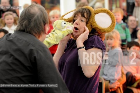 Julia Donaldson in Performance to a captive audience.Lennoxlove Book Festival at Lennoxlove House, Haddington, Scotland, November 21 2010..©Picture from Alex Hewitt/Writer Pictures/Rosebud2