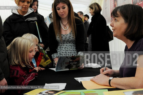Members of the Public queue for Julia Donaldson book signing .Lennoxlove Book Festival at Lennoxlove House, Haddington, Scotland, November 21 2010..©Picture from Alex Hewitt/Writer Pictures/Rosebud2