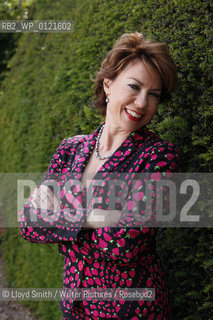 Kathy Lette pictured at the Borders Book Festival 2010..The festival runs from Thursday 17th June to Sunday 20th June.for further info please go to the website at www.bordersbookfestival.org..Copyright©Lloyd Smith/Writer Pictures/Rosebud2