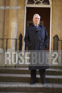 Mario Vargas Llosa , Peruvian Novelist,Writer,Politician,Journalist and essayist at the Oxford Literary Festival at Christchurch College Oxford...copyright©Geraint Lewis/Writer Pictures/Rosebud2