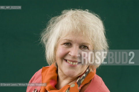 Liz Lochhead..Copyright©Geraint Lewis/Writer Pictures/Rosebud2