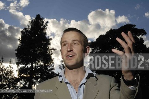 Robert Macfarlane..copyright©Colin Hattersley/Writer Pictures/Rosebud2